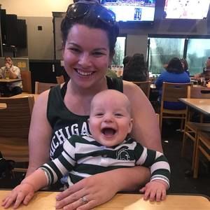 Meet your Posher, Holly